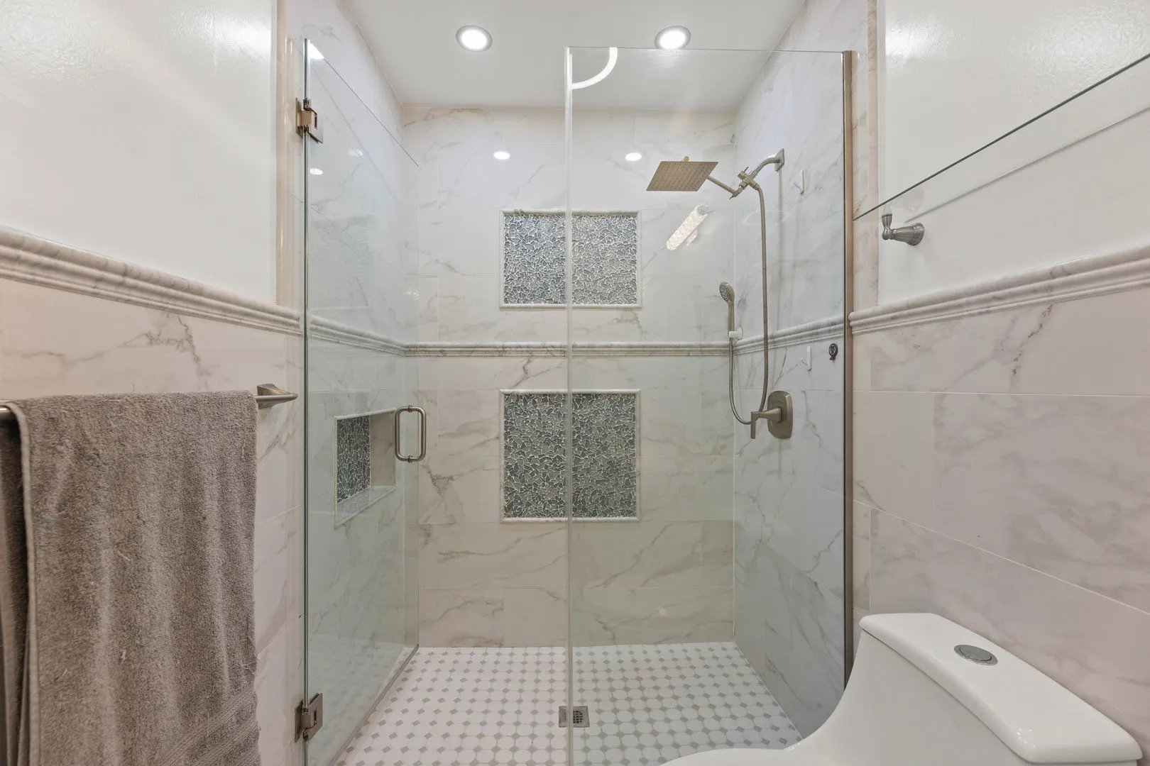 10459 Diversey Avenue IL