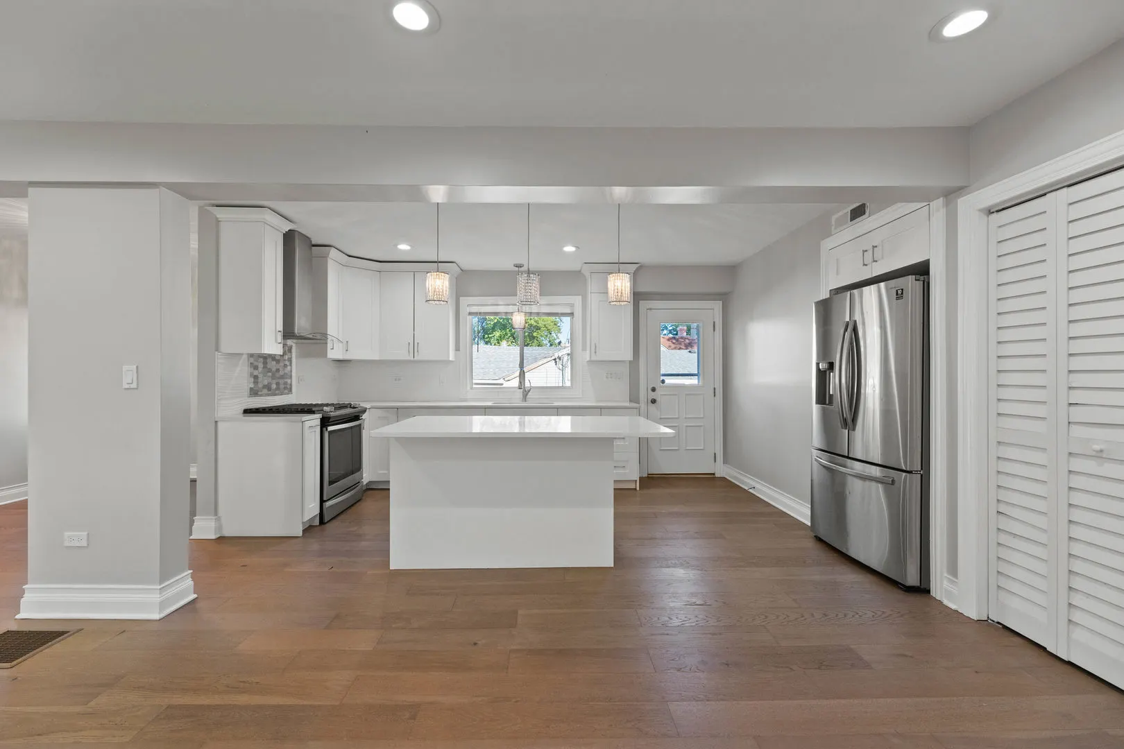10459 Diversey Avenue IL