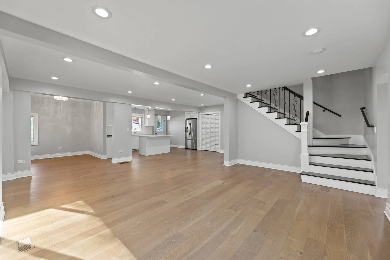 10459 Diversey Avenue IL