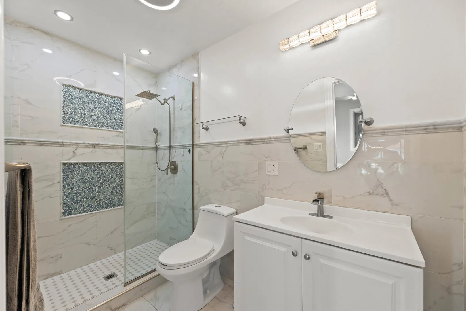 10459 Diversey Avenue IL