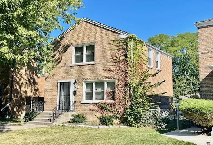 9247 S Sangamon Street IL