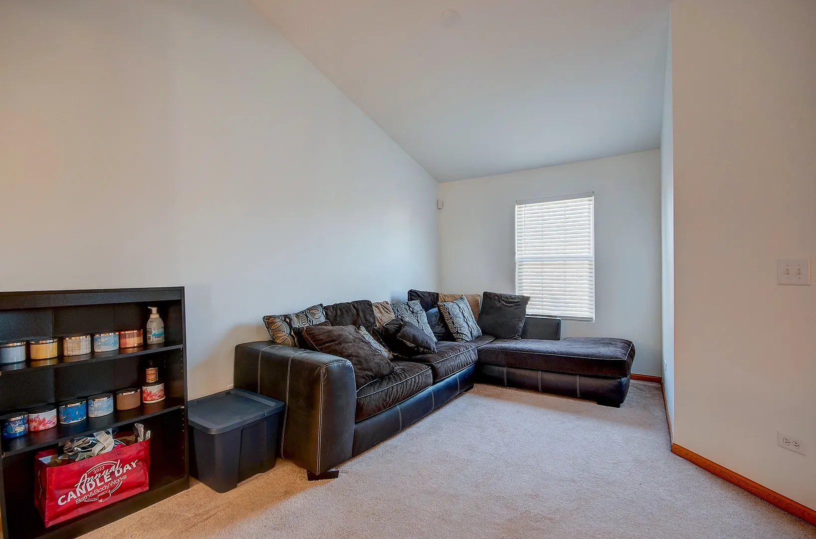 939 E Savannah Drive IL