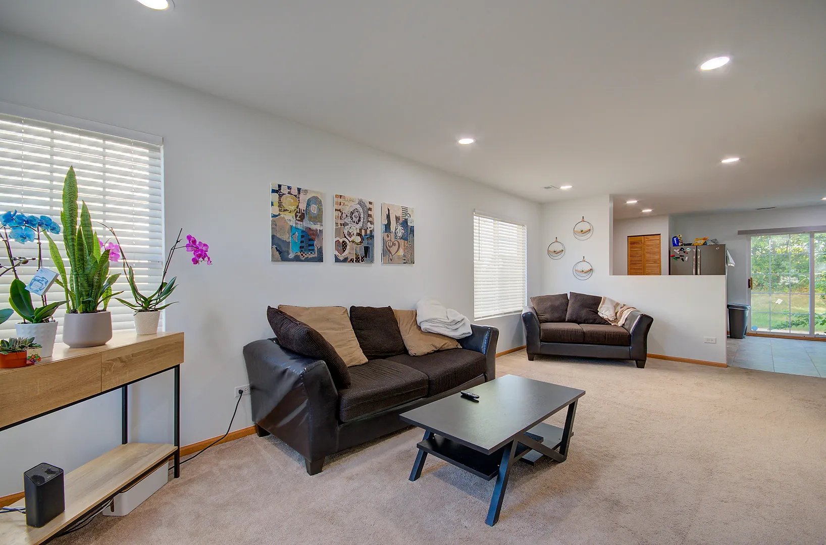 939 E Savannah Drive IL