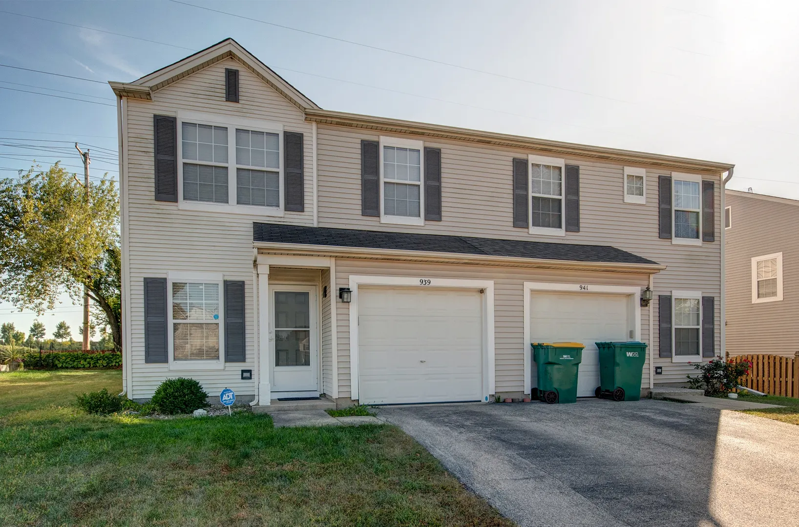 939 E Savannah Drive IL