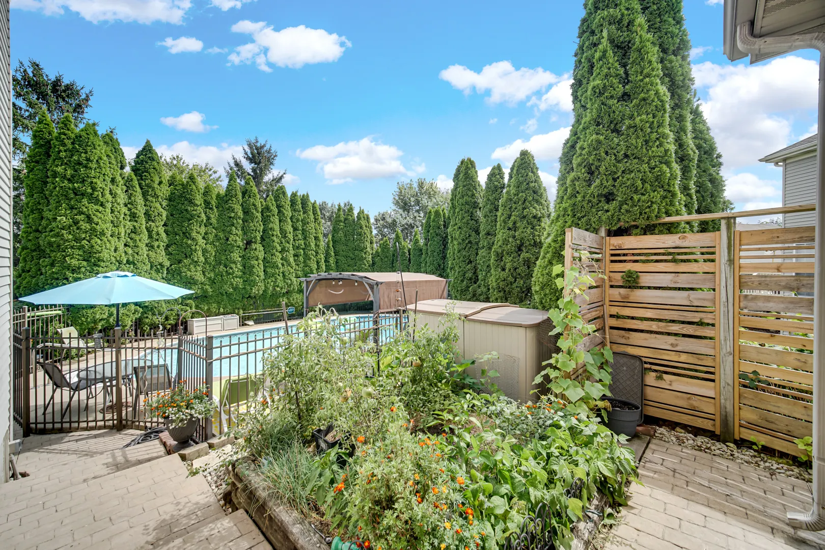 5 Lancaster Court IL