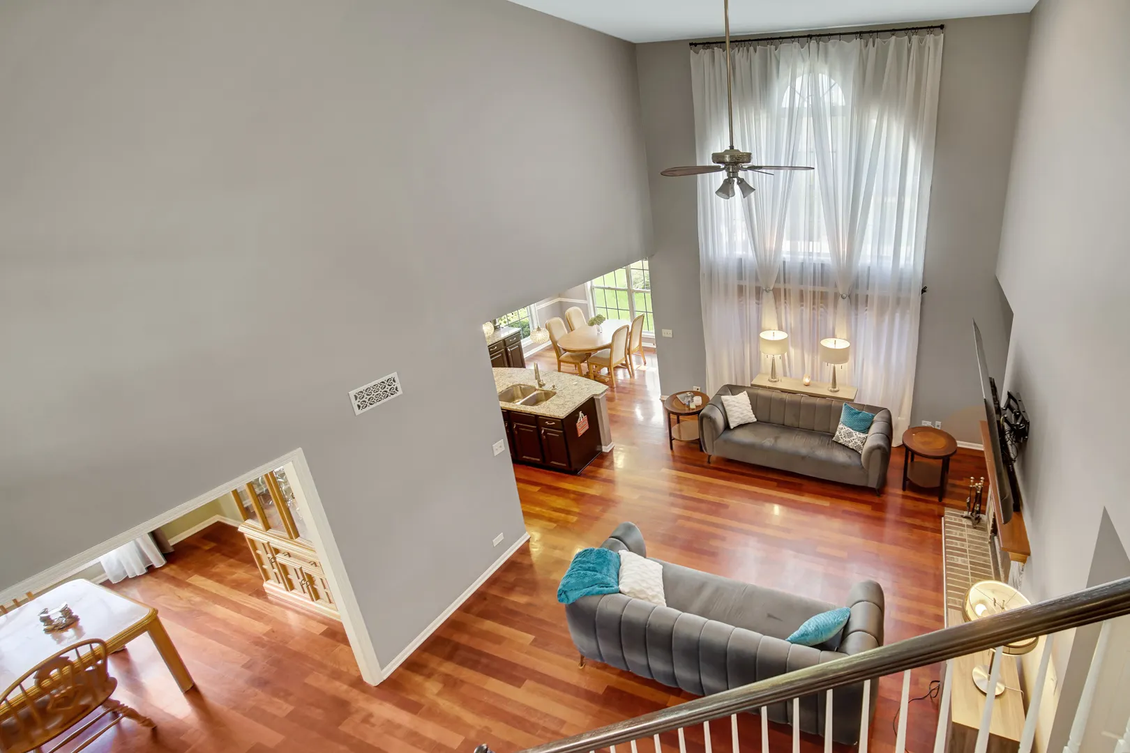 5 Lancaster Court IL