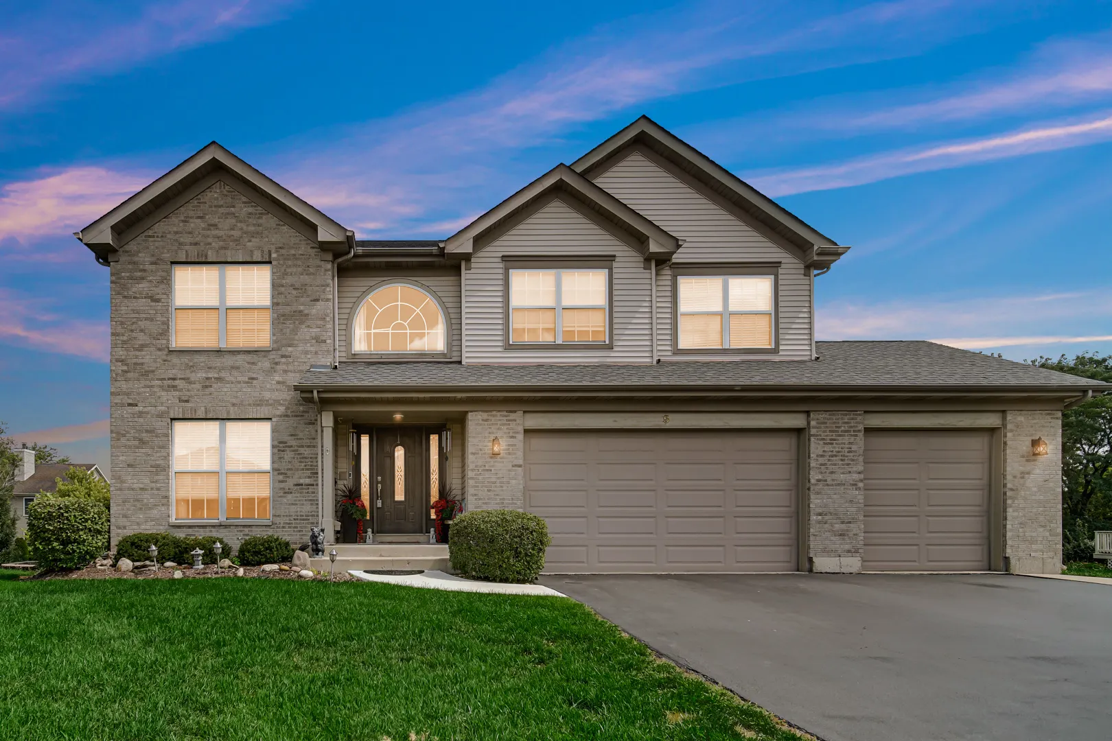 5 Lancaster Court IL