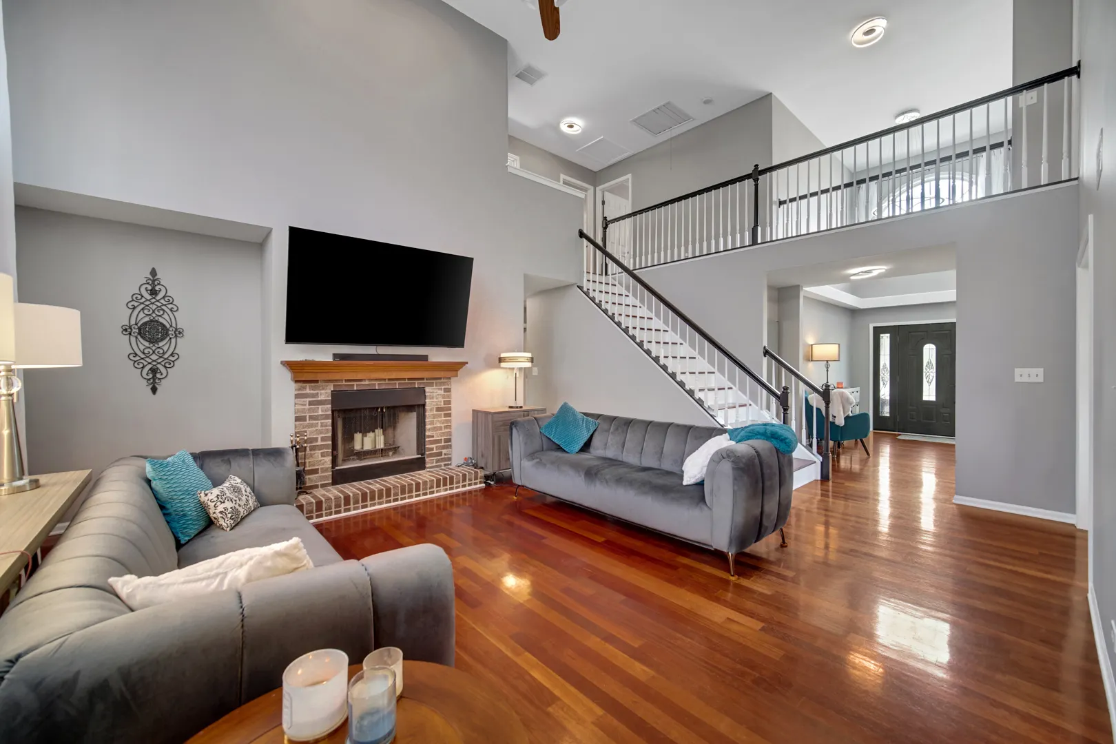 5 Lancaster Court IL