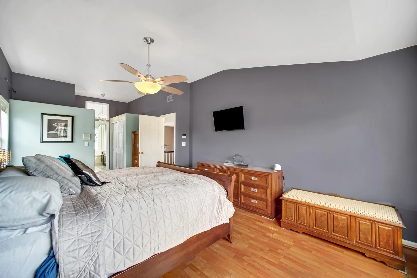 5 Lancaster Court IL