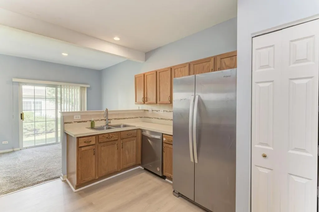 2279 Reflections Drive IL