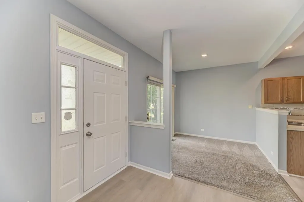 2279 Reflections Drive IL