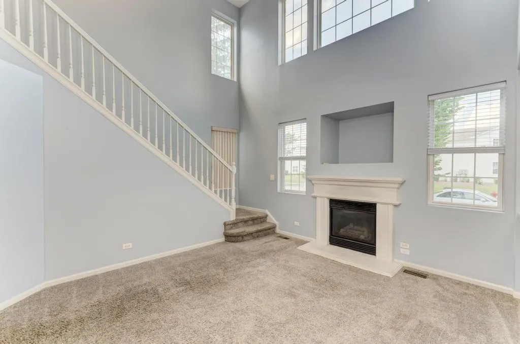 2279 Reflections Drive IL