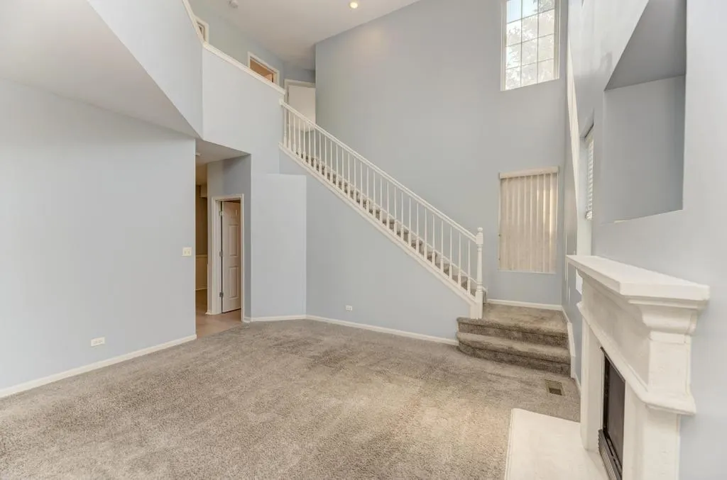 2279 Reflections Drive IL
