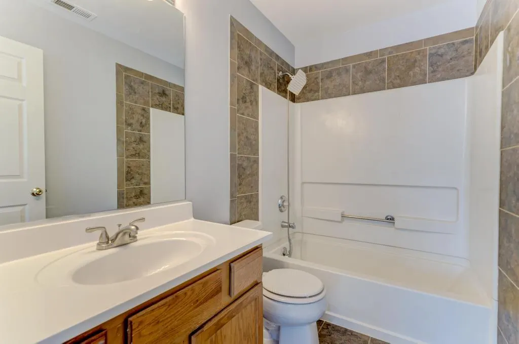 2279 Reflections Drive IL