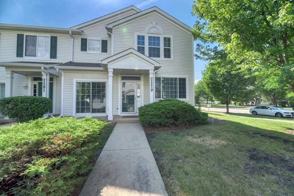 2279 Reflections Drive IL