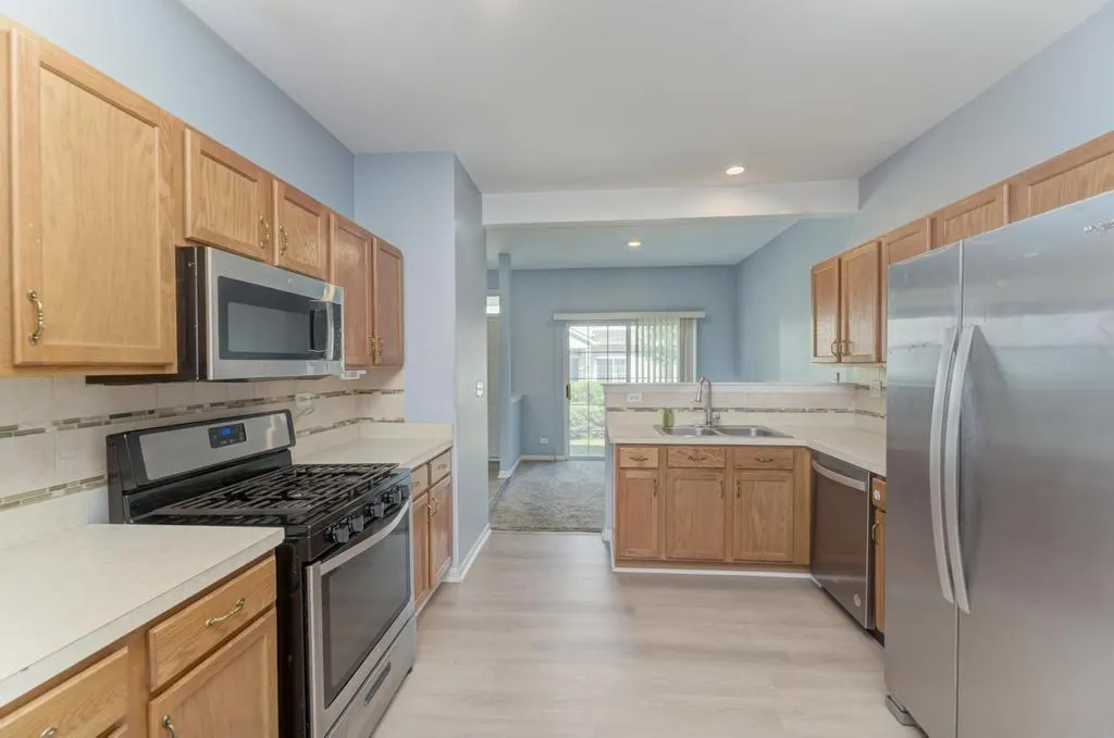 2279 Reflections Drive IL