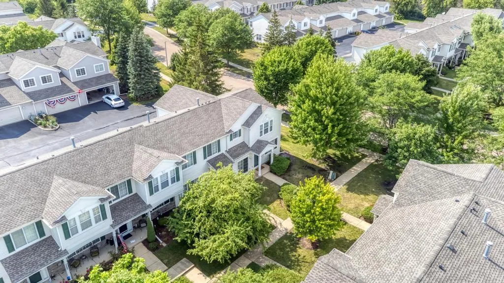 2279 Reflections Drive IL