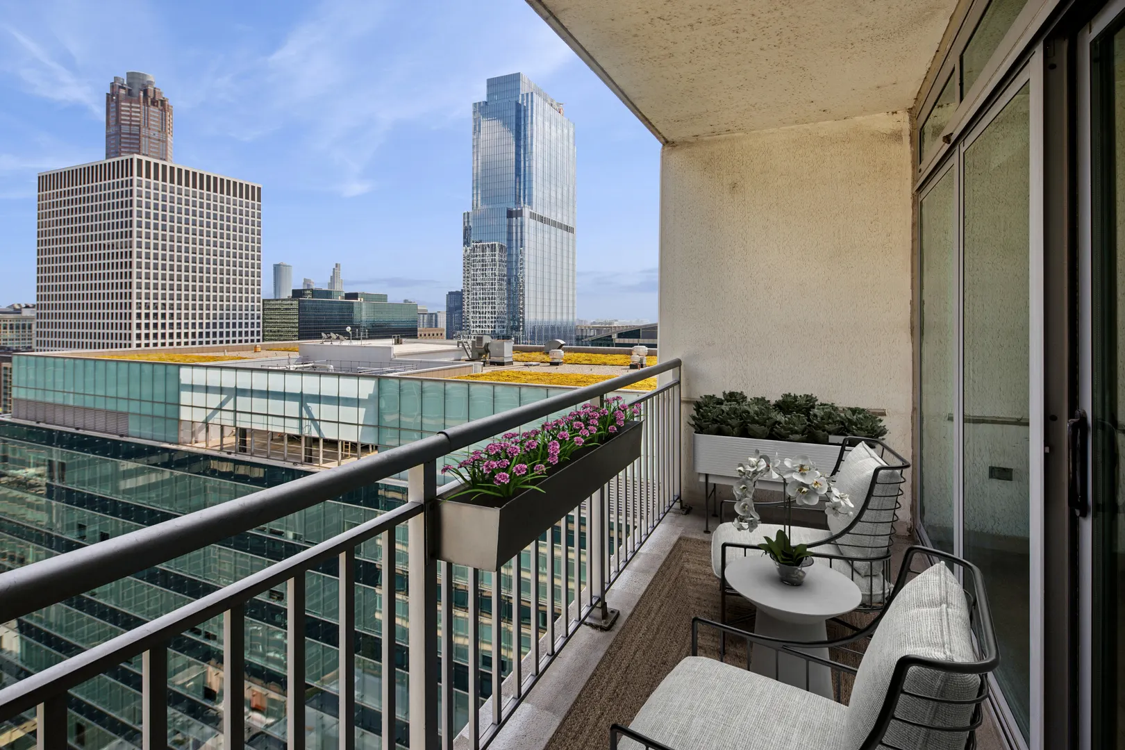 125 S JEFFERSON Street 2806 IL