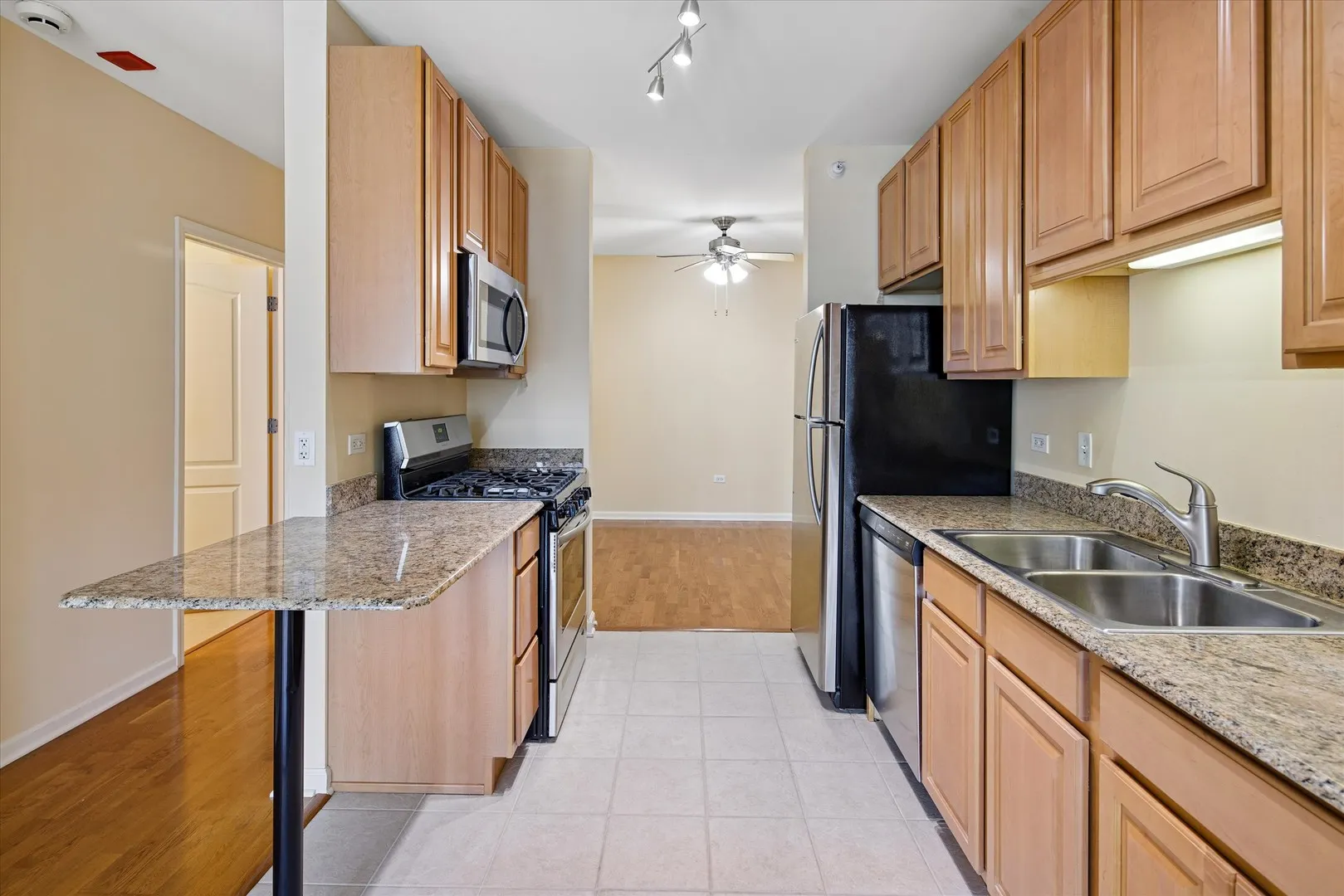 125 S JEFFERSON Street 2806 IL