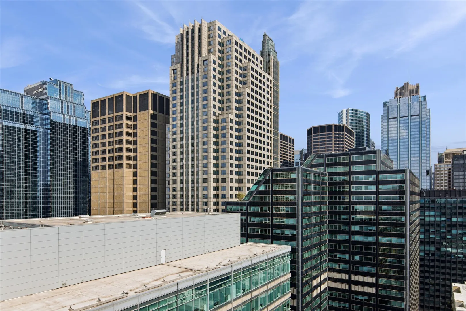125 S JEFFERSON Street 2806 IL