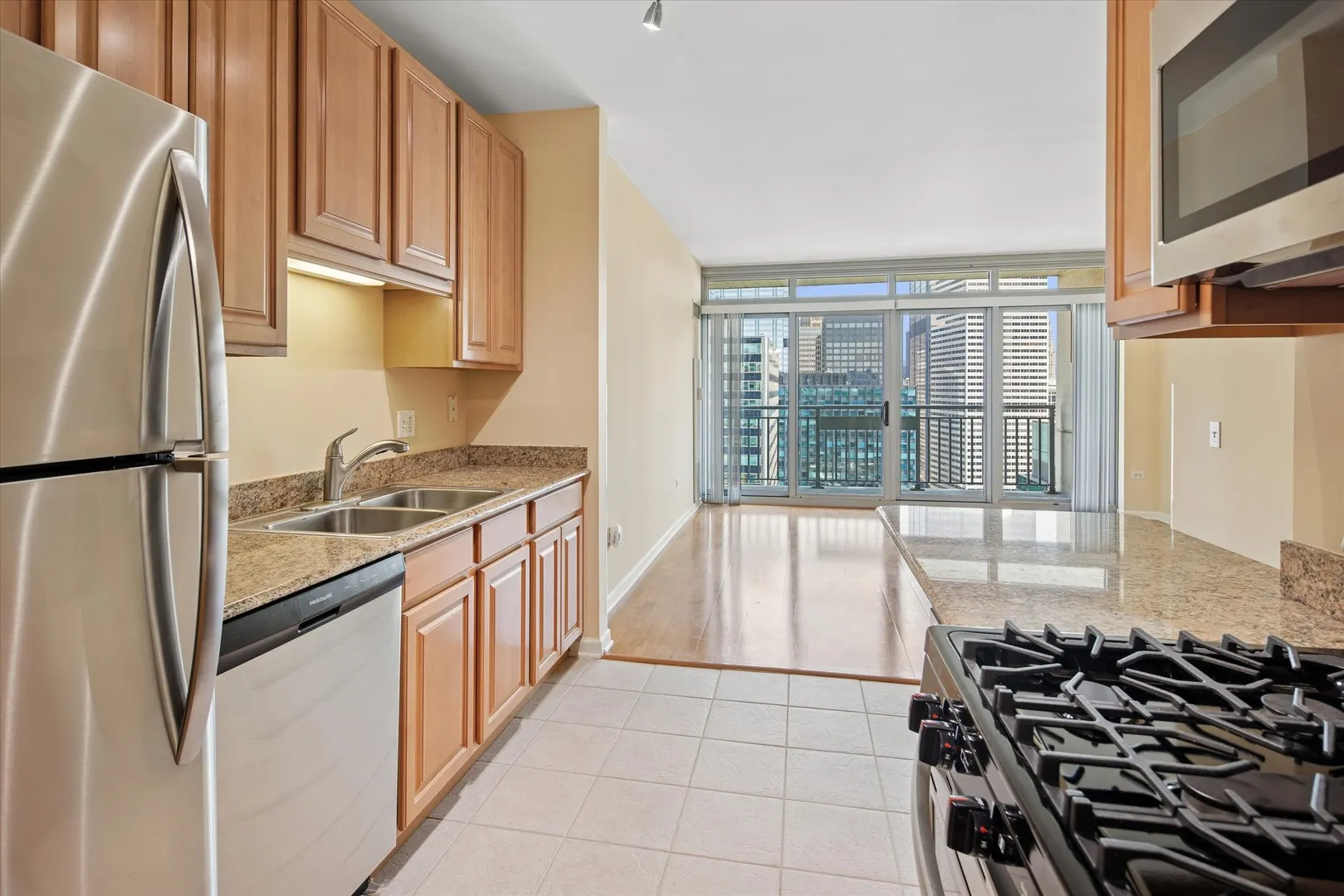 125 S JEFFERSON Street 2806 IL