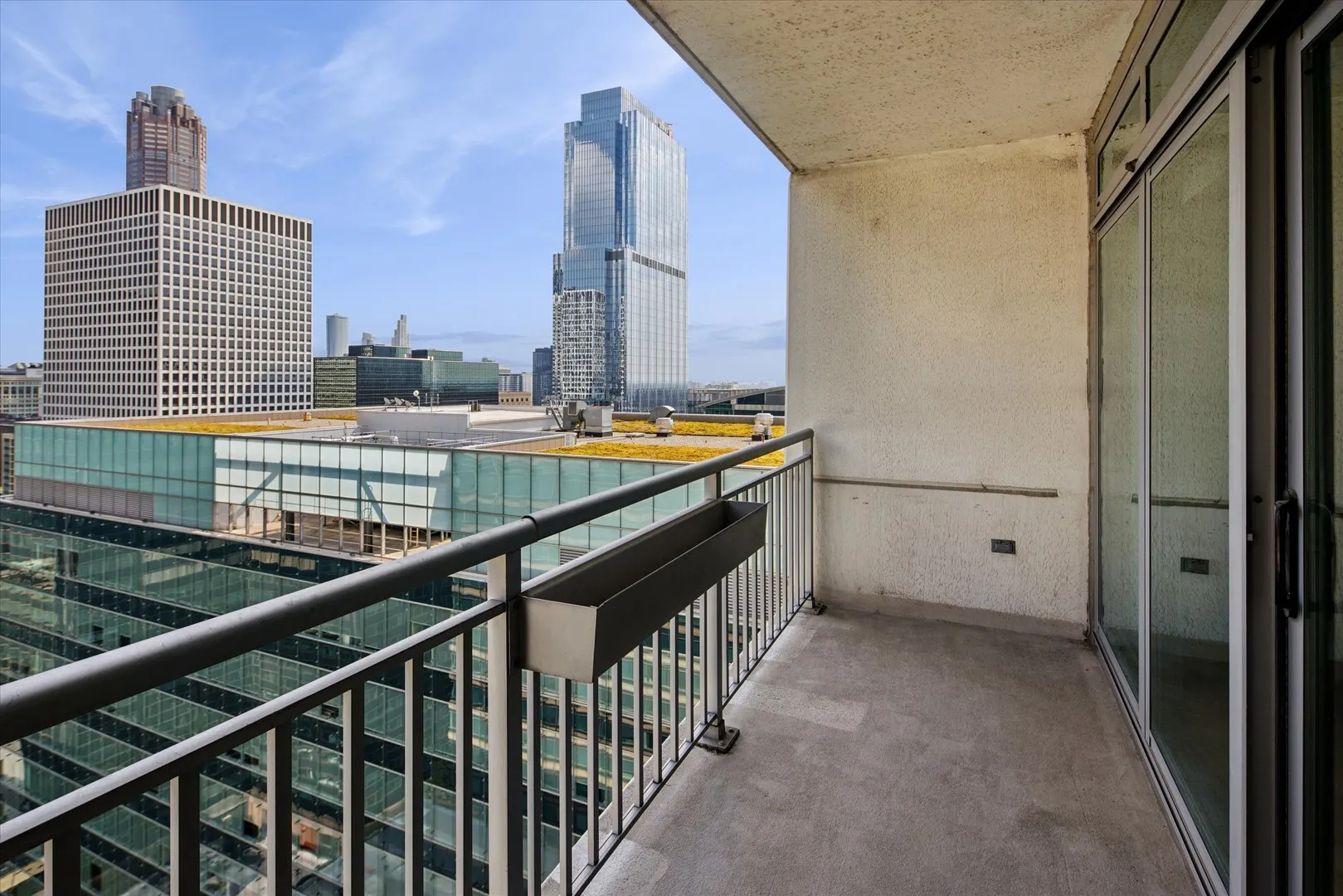125 S JEFFERSON Street 2806 IL