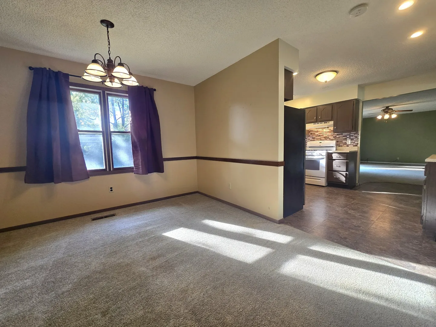 420 N Fourth Street IL