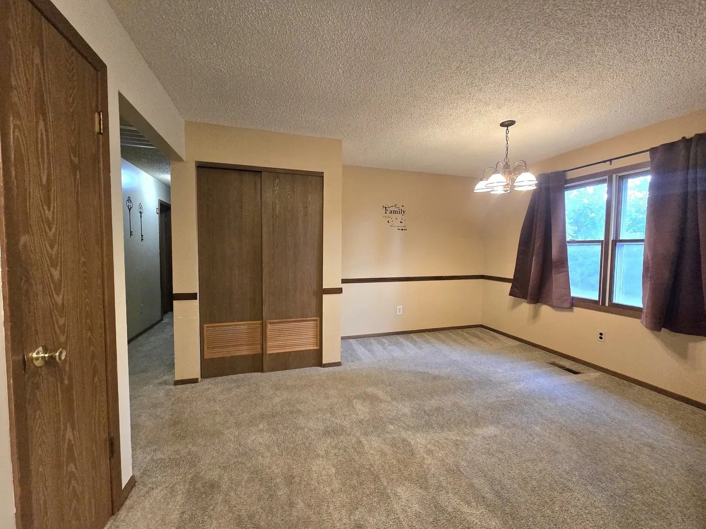 420 N Fourth Street IL