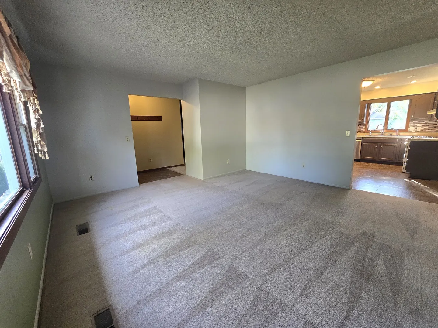 420 N Fourth Street IL