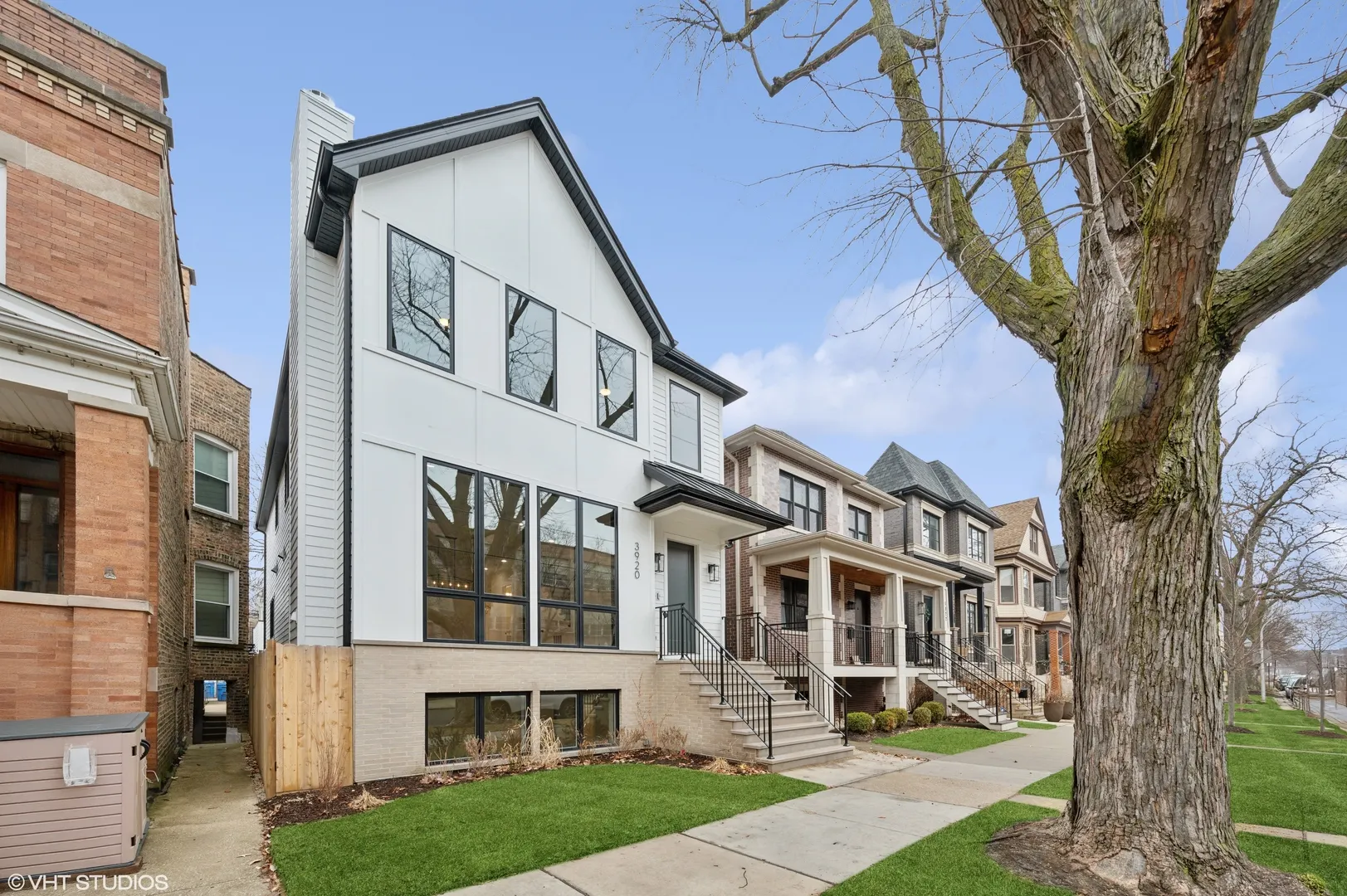 3920 N Bell Avenue IL