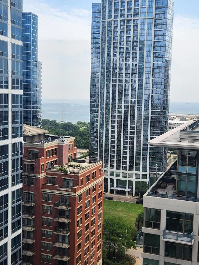 1305 S Michigan Avenue 1805 IL