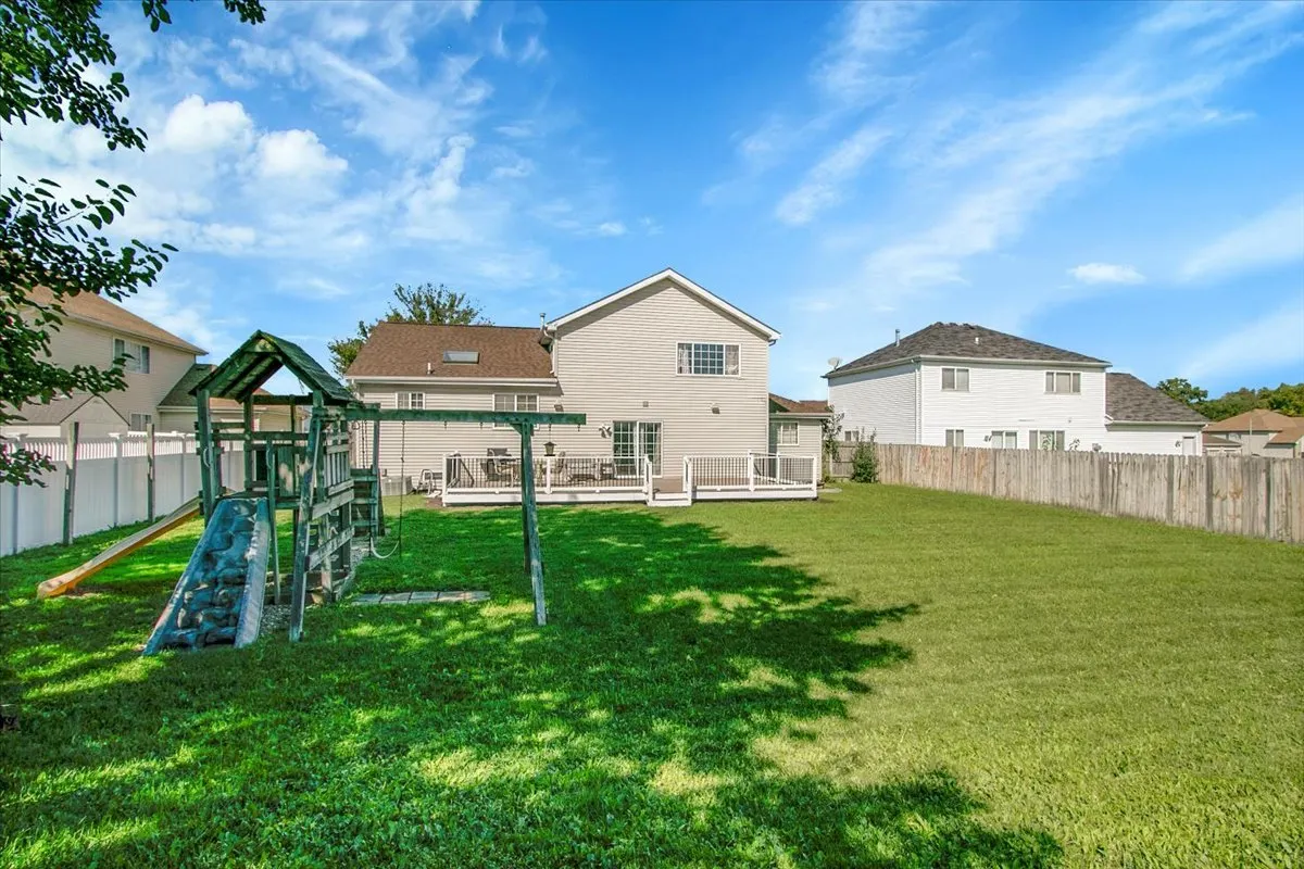663 Primrose Lane IL