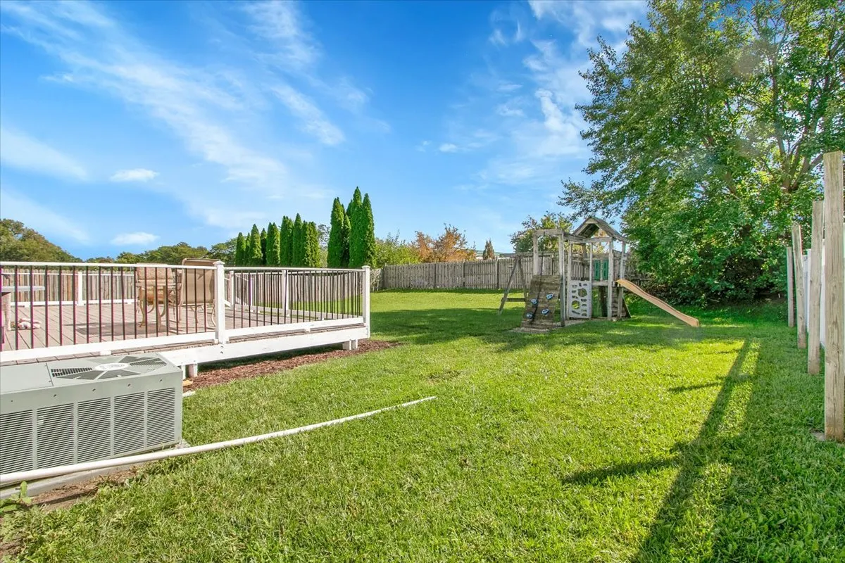 663 Primrose Lane IL