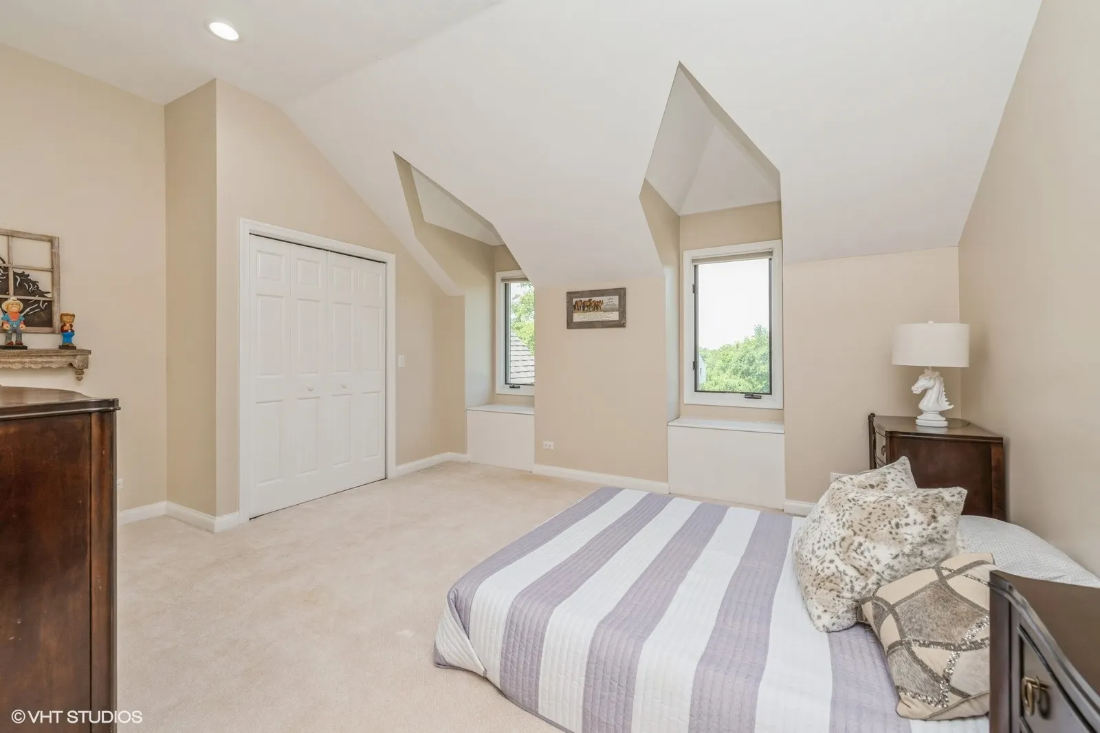 7310 Hillside Drive IL