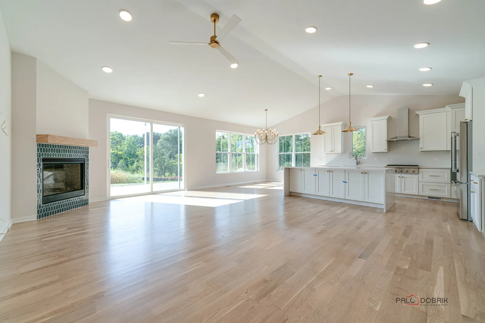 22079 Casa Bella View IL