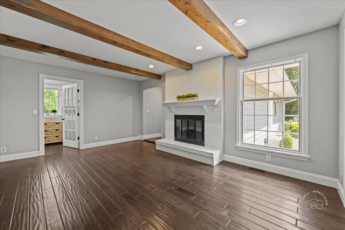51 Burgess Road IL