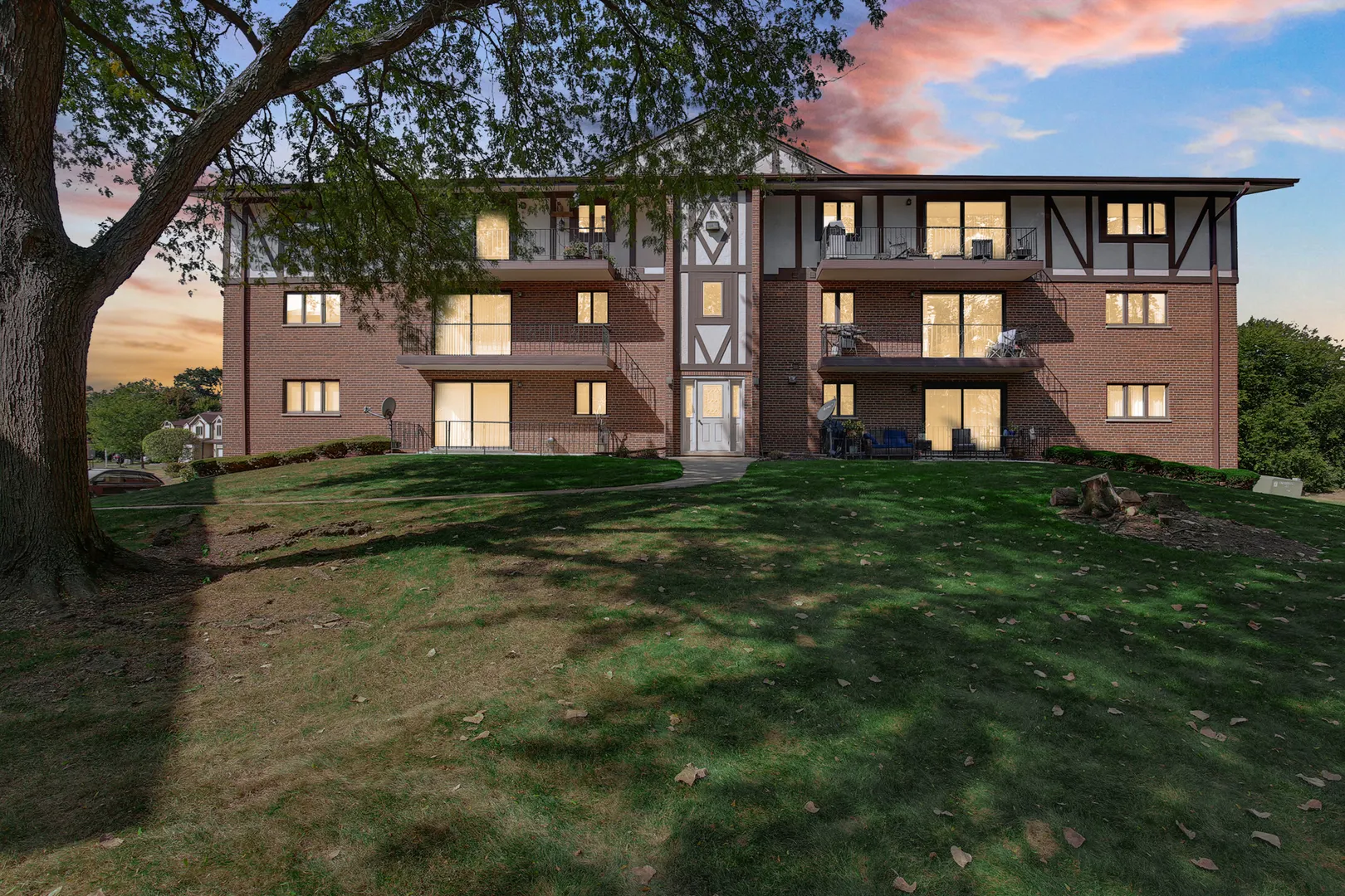 10845 S 84th Avenue 2B IL