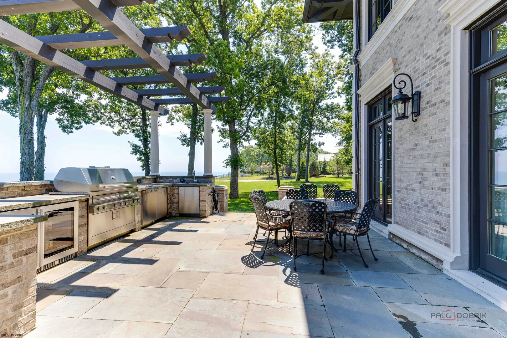 595 Circle Lane IL
