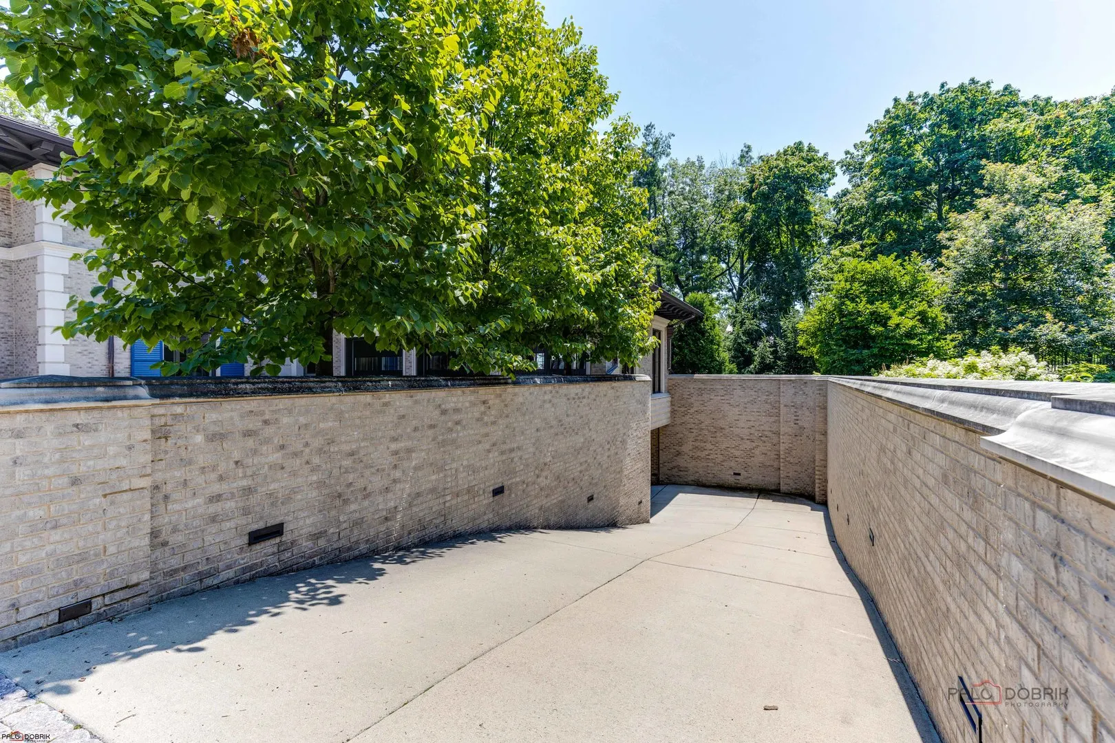 595 Circle Lane IL