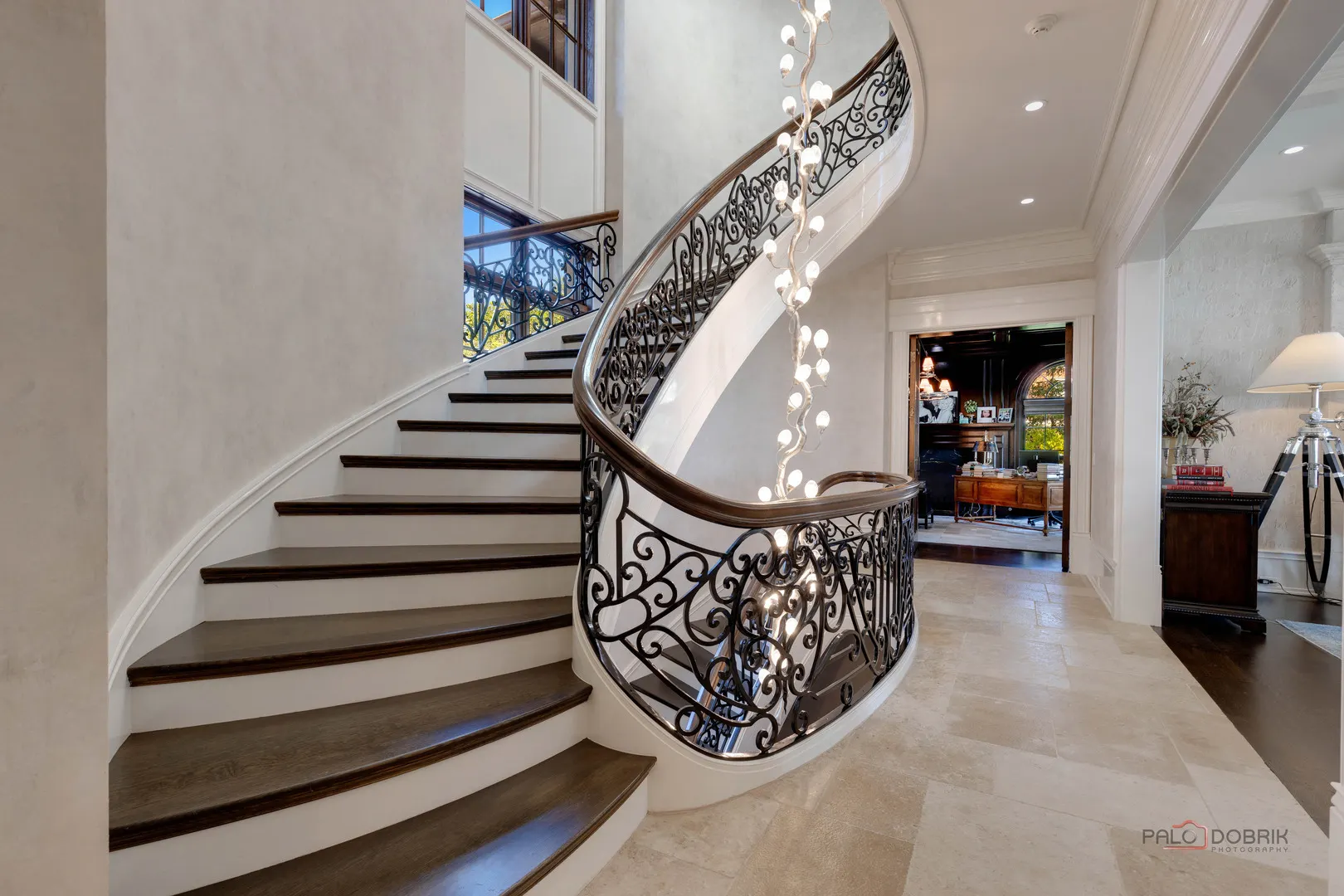 595 Circle Lane IL