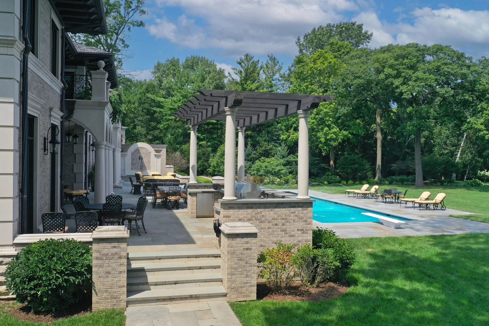595 Circle Lane IL