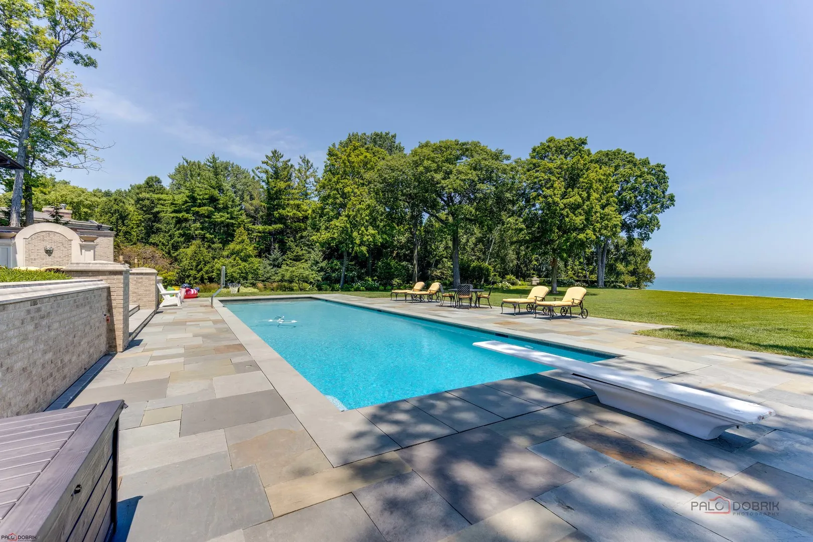 595 Circle Lane IL