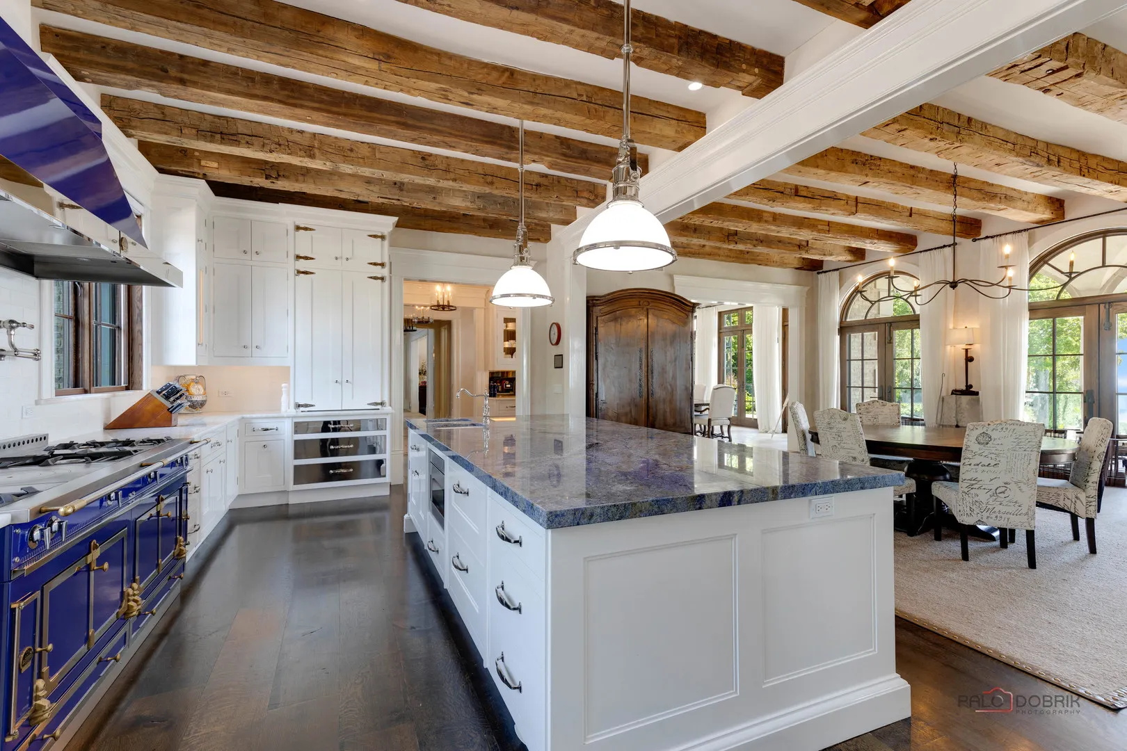 595 Circle Lane IL