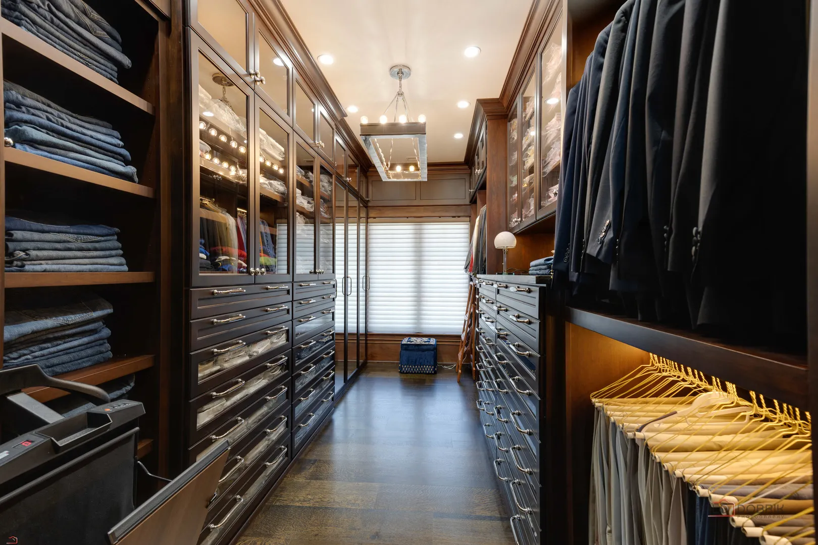 595 Circle Lane IL