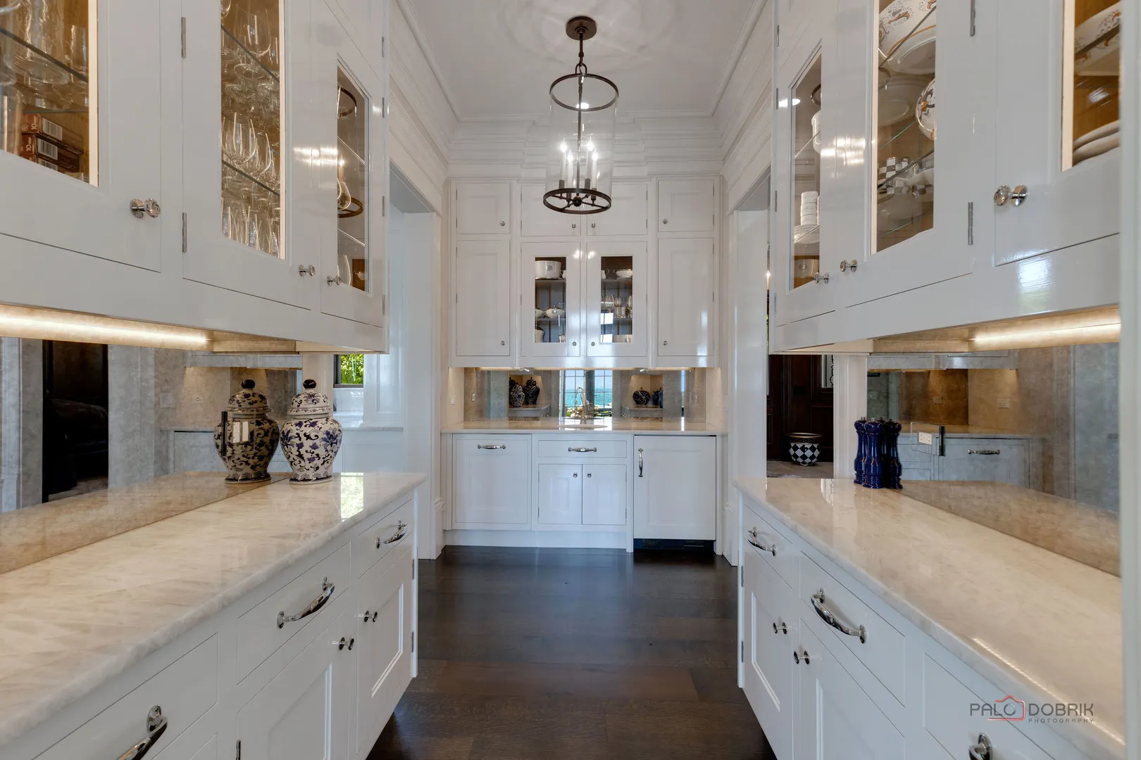 595 Circle Lane IL