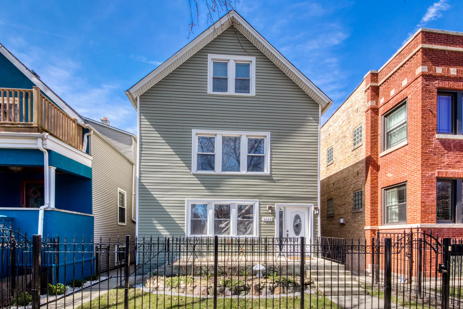 3120 N Christiana Avenue IL