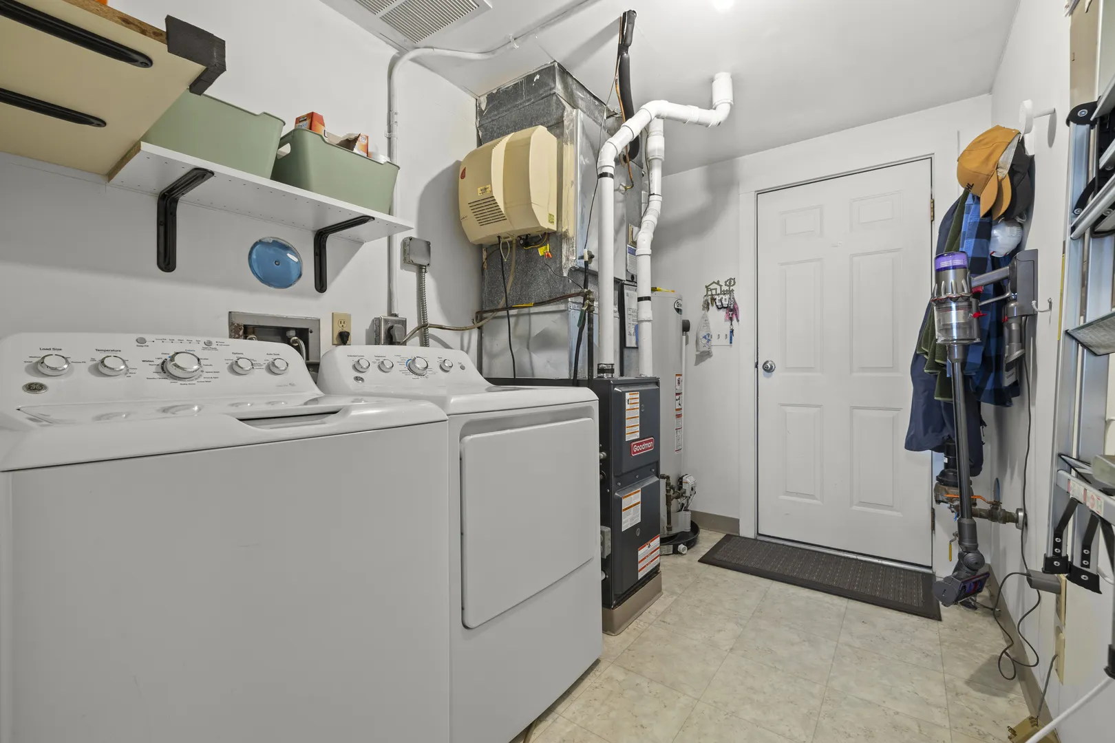 68 Harborview Drive 68 WI