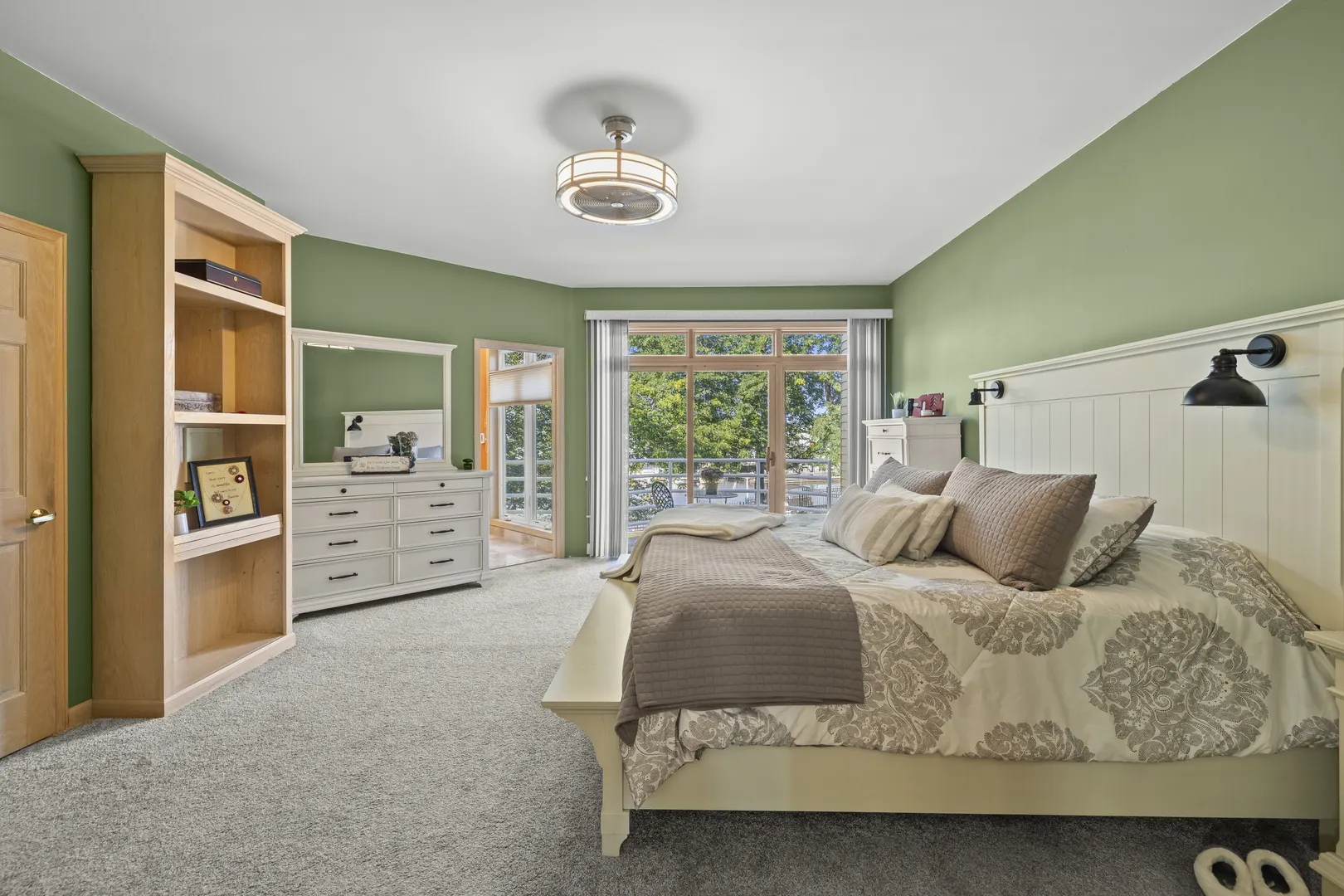 68 Harborview Drive 68 WI