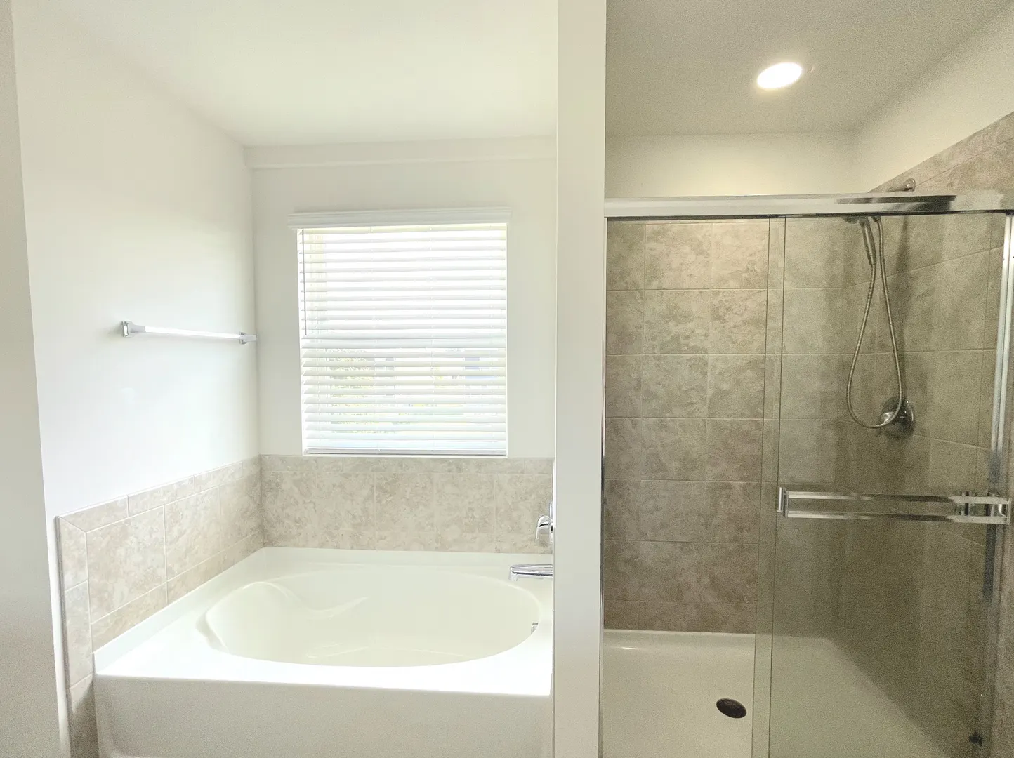 71 Windstone Drive IL