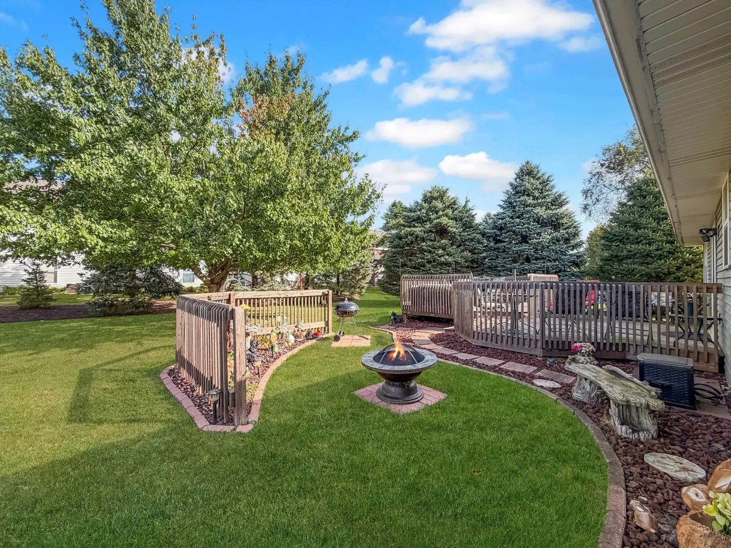 7438 Ashton Villa IL